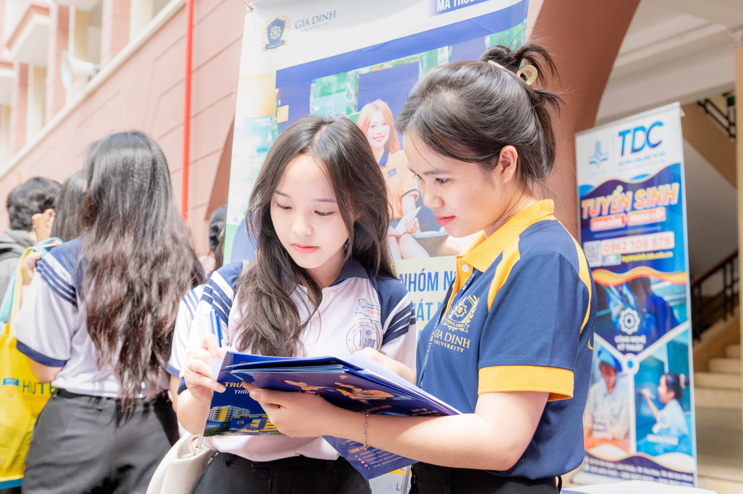 có thể rút hồ sơ sau khi xét học bạ không.2