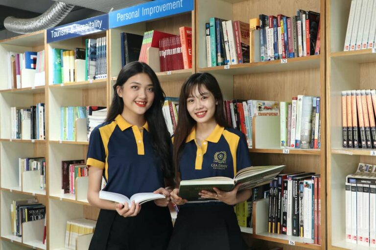 Học lực trung bình có xét học bạ được không 1