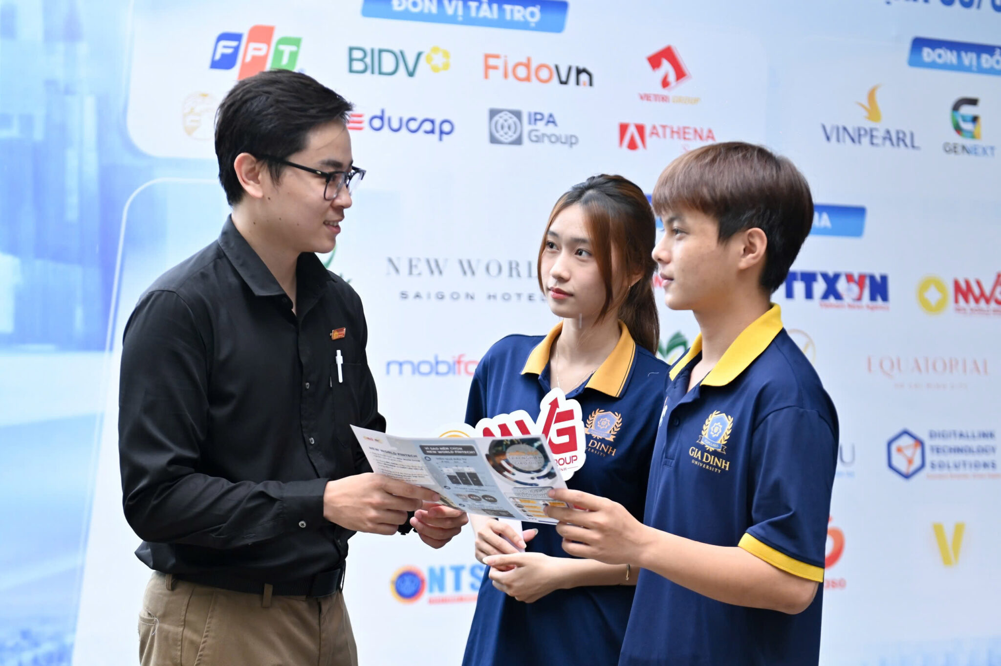 xét học bạ có mất phí không